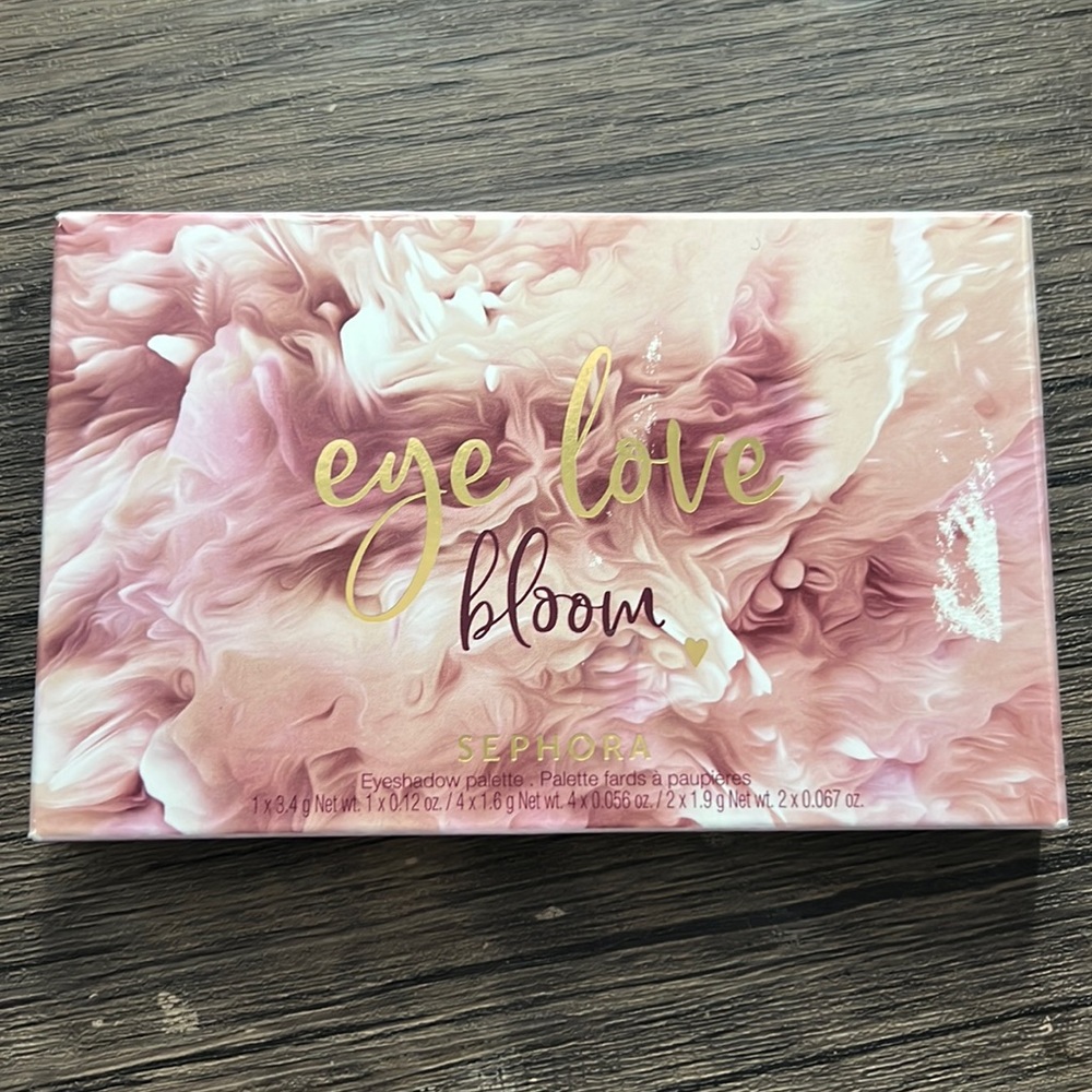 Sephora eye love bloom palette